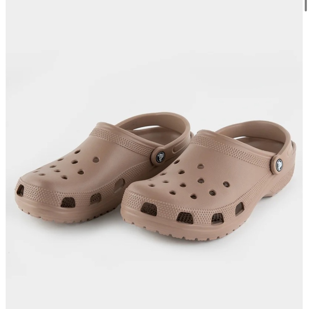 CROCS Classic latte 7